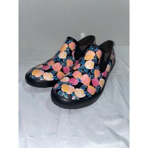 Bogs Patch Slip Rose Waterproof Garden Shoes Floral Black Multi 72742-009 Size 9